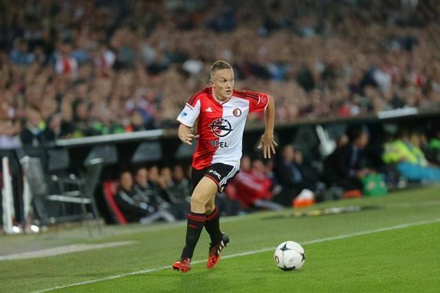 巴萨20轮联赛积39分 近20年来第二差战绩