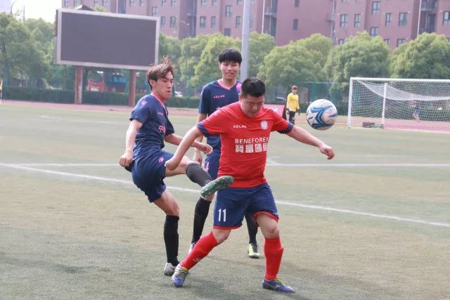 纳斯：让乔治去防唐斯是季后赛的尝试 他的防守做得很好