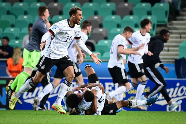 英超-萨拉赫破门努涅斯建功 利物浦2-0维拉
