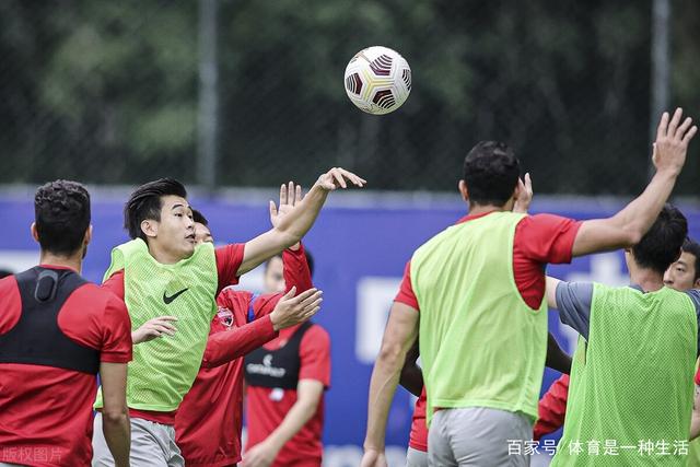 赵心童顺利晋级斯诺克世锦赛16强